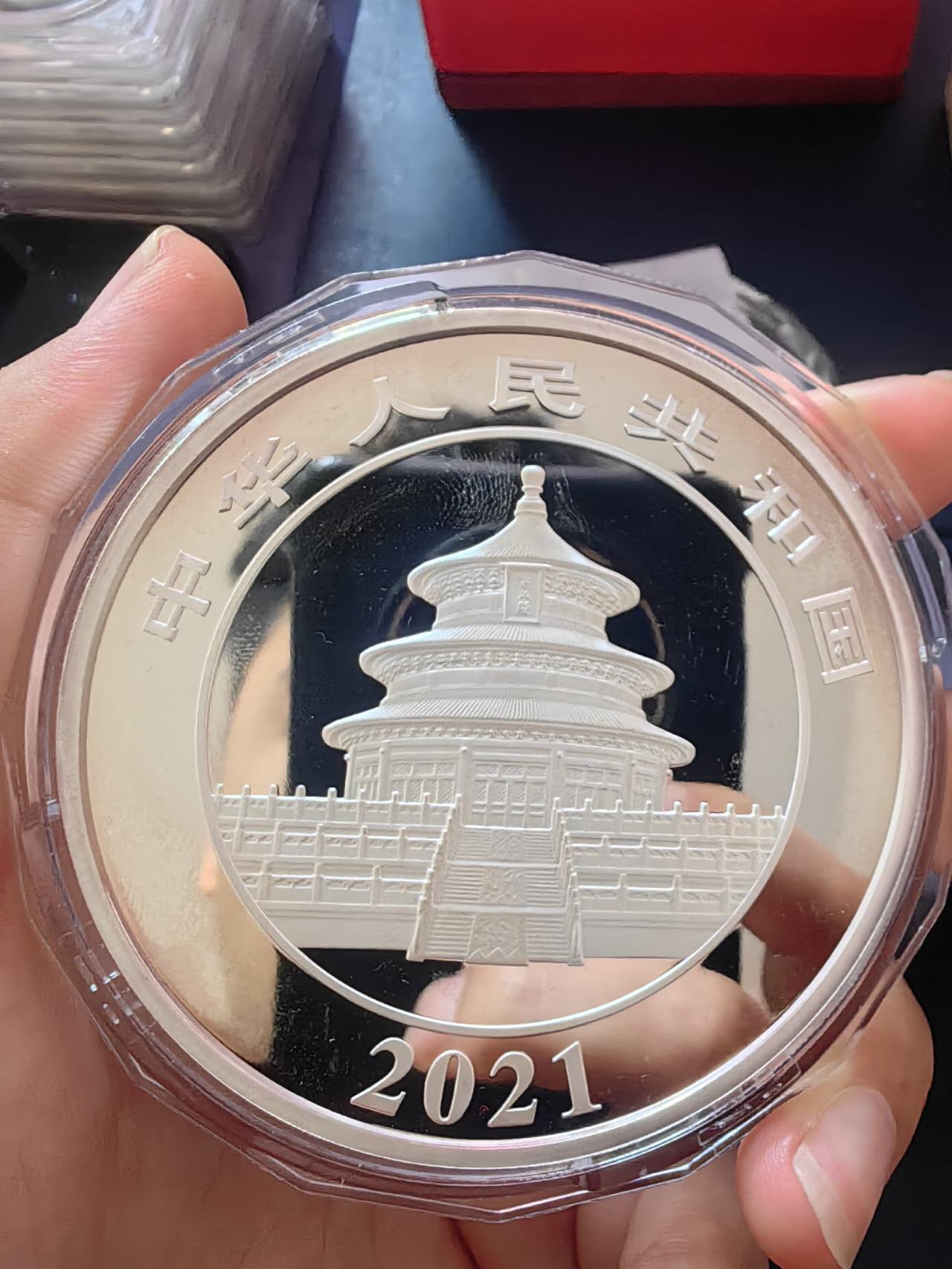 dvubb 图片点击可在新窗口打开查看